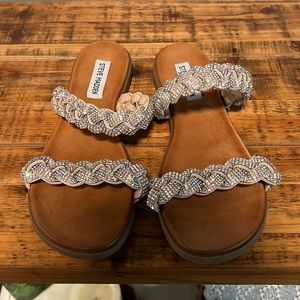 NWOT Steve Madden Sandals